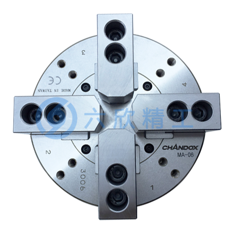 千島內藏式四爪氣動卡盤