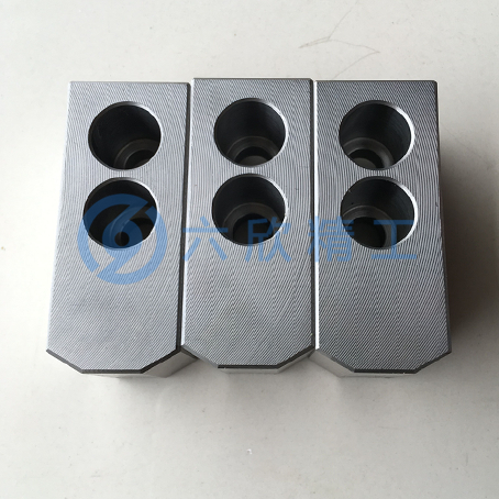 千島液壓卡盤軟爪油壓生爪